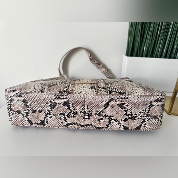 Brahmin Tabitha Beige Sandcastle Leather Shoulder NWT - Picture 7 of 15